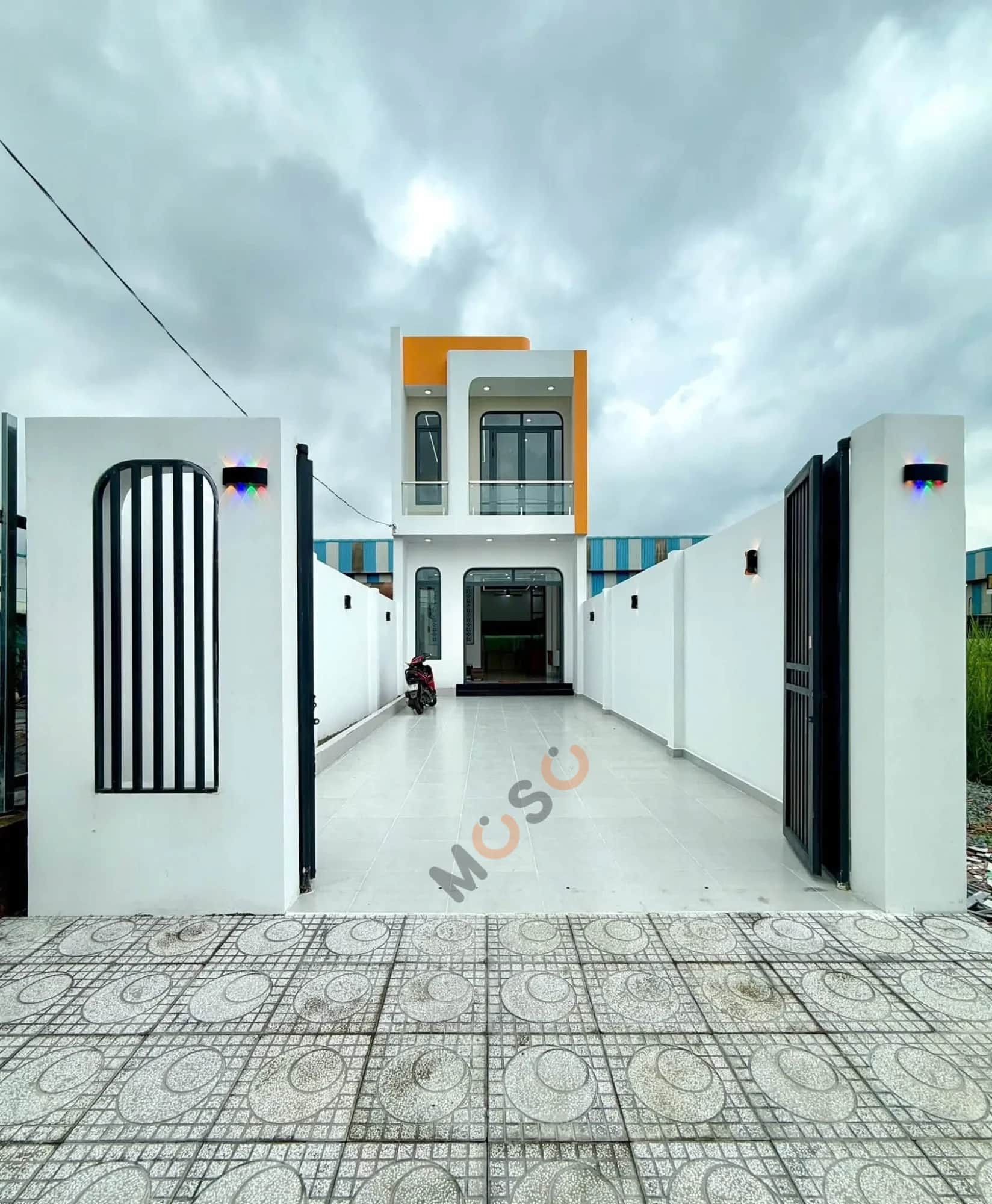 Bán nhà mặt tiền Huỳnh Thị Luông Huyện Cần Giuộc, Long An – 4 phòng ngủ, giá 3 tỷ Bán nhà mặt tiền Huỳnh Thị Luông Huyện Cần Giuộc, Long An – 4 phòng ngủ, giá 3 tỷ