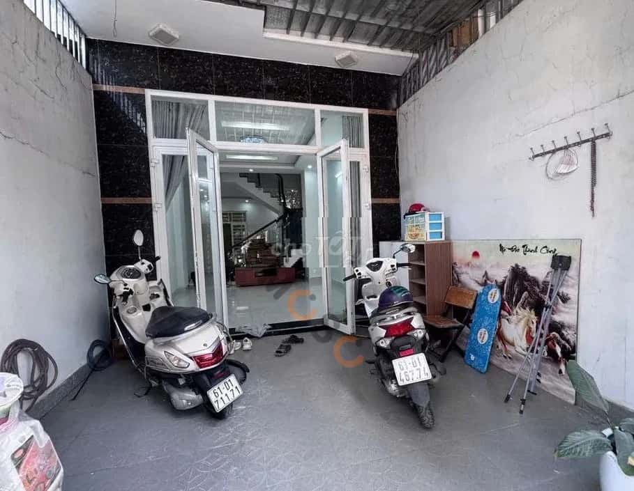 Cho thuê nhà mặt tiền Đường Phạm Văn Đồng Thủ Đức, TP.HCM – 4 phòng ngủ, giá 14 triệu — Hình 2 Cho thuê nhà mặt tiền Đường Phạm Văn Đồng Thủ Đức, TP.HCM – 4 phòng ngủ, giá 14 triệu — Hình 2