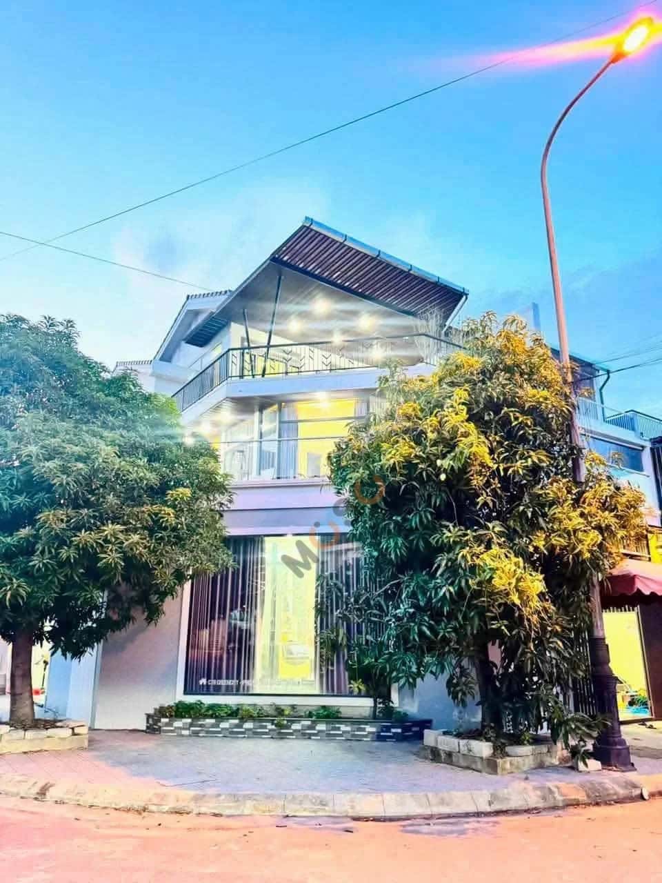 Bán nhà mặt tiền đường số 4C Huyện Phú Vang, TP. Huế – 4 phòng ngủ, giá 6.9 tỷ — Hình 3 Bán nhà mặt tiền đường số 4C Huyện Phú Vang, TP. Huế – 4 phòng ngủ, giá 6.9 tỷ — Hình 3