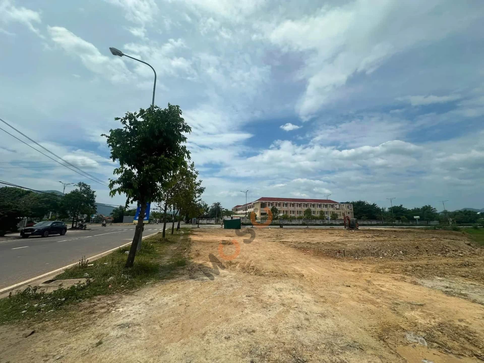 Bán đất đường 2 tháng 4 Thị xã Ninh Hòa, Khánh Hòa – giá 14.6 tỷ Bán đất đường 2 tháng 4 Thị xã Ninh Hòa, Khánh Hòa – giá 14.6 tỷ