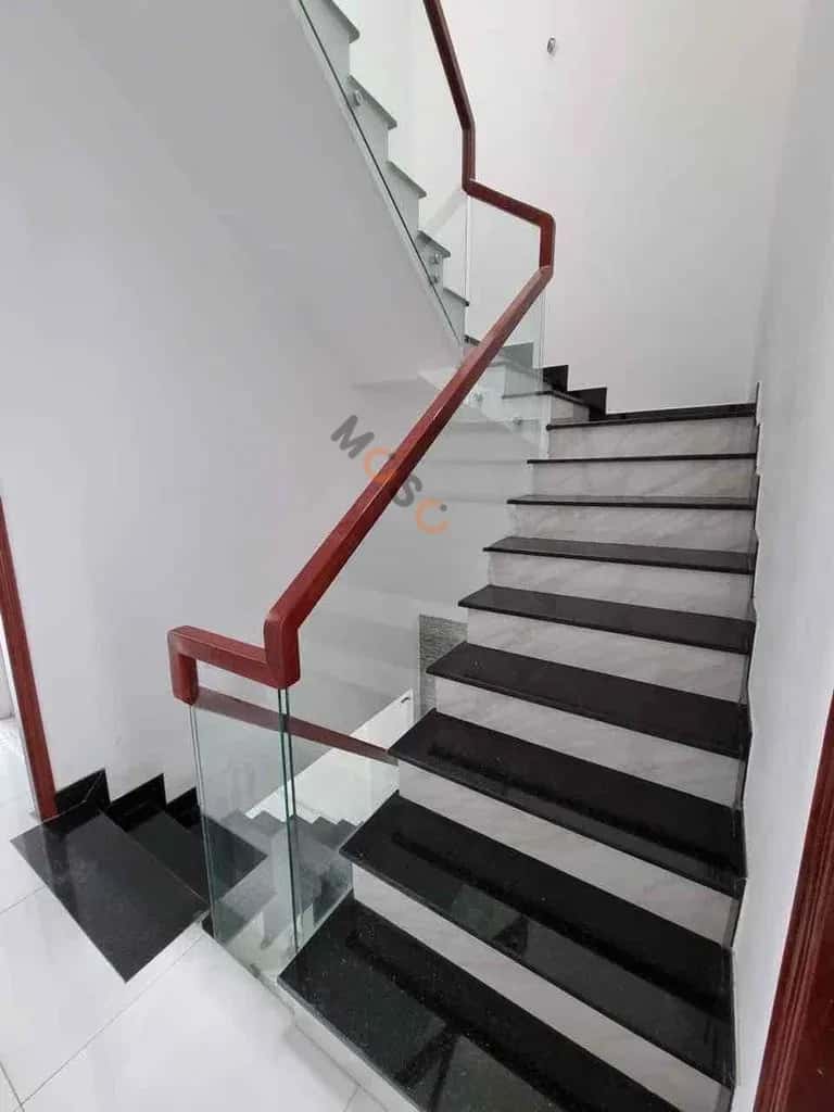 Cho thuê nhà hẻm Tân Sơn Nhì Quận Tân Phú, TP.HCM – 5 phòng ngủ, giá 17.5 triệu — Hình 2 Cho thuê nhà hẻm Tân Sơn Nhì Quận Tân Phú, TP.HCM – 5 phòng ngủ, giá 17.5 triệu — Hình 2