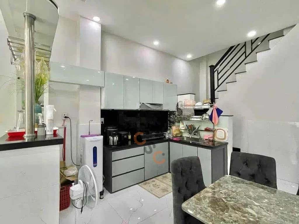 Cho thuê nhà hẻm Đường Nguyễn Thị Thập Quận 7, TP.HCM – 2 phòng ngủ, giá 12.5 triệu — Hình 3 Cho thuê nhà hẻm Đường Nguyễn Thị Thập Quận 7, TP.HCM – 2 phòng ngủ, giá 12.5 triệu — Hình 3