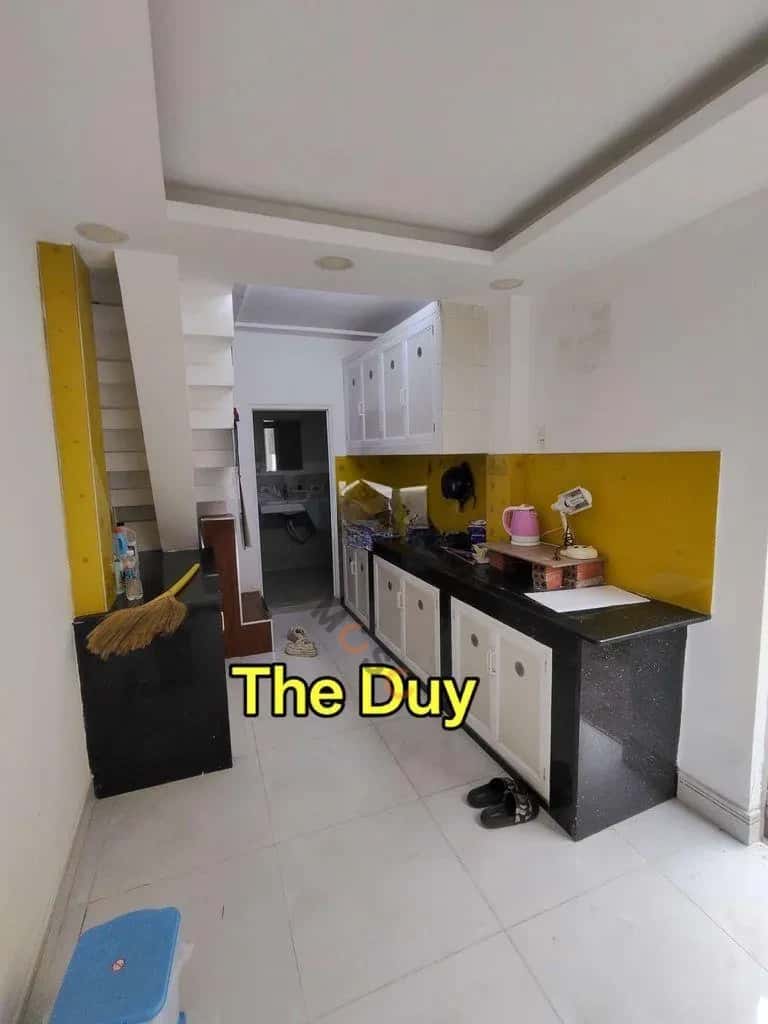 Cho thuê nhà hẻm Đường Võ Văn Kiệt Quận 1, TP.HCM – 3 phòng ngủ, giá 12 triệu — Hình 2 Cho thuê nhà hẻm Đường Võ Văn Kiệt Quận 1, TP.HCM – 3 phòng ngủ, giá 12 triệu — Hình 2