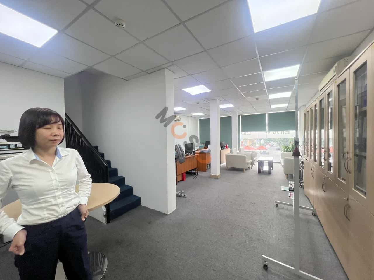 Cho thuê nhà mặt tiền Ba Tháng Hai Quận 10, TP.HCM – 1 phòng ngủ, giá 70 triệu — Hình 3 Cho thuê nhà mặt tiền Ba Tháng Hai Quận 10, TP.HCM – 1 phòng ngủ, giá 70 triệu — Hình 3