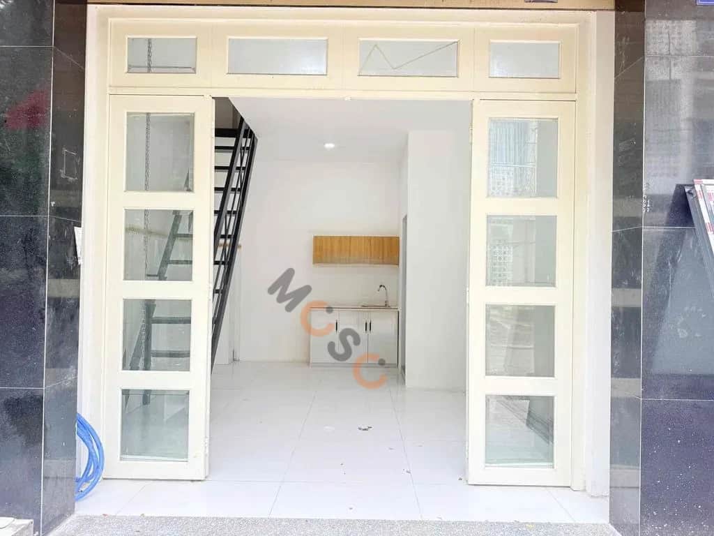 Cho thuê nhà hẻm Quốc lộ 22 Huyện Hóc Môn, Ho Chi Minh – 1 phòng ngủ, giá 4.5 triệu Cho thuê nhà hẻm Quốc lộ 22 Huyện Hóc Môn, Ho Chi Minh – 1 phòng ngủ, giá 4.5 triệu