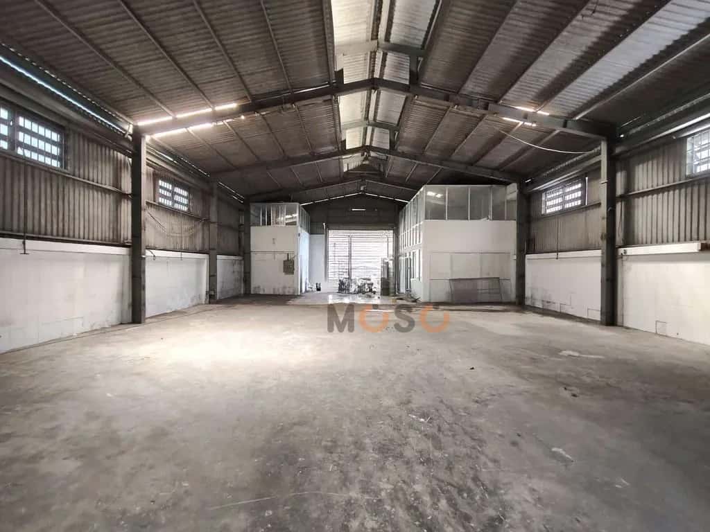 Cho thuê kho, nhà xưởng Lê Văn Lương Huyện Nhà Bè, TP.HCM – giá 34.5 triệu — Hình 2 Cho thuê kho, nhà xưởng Lê Văn Lương Huyện Nhà Bè, TP.HCM – giá 34.5 triệu — Hình 2
