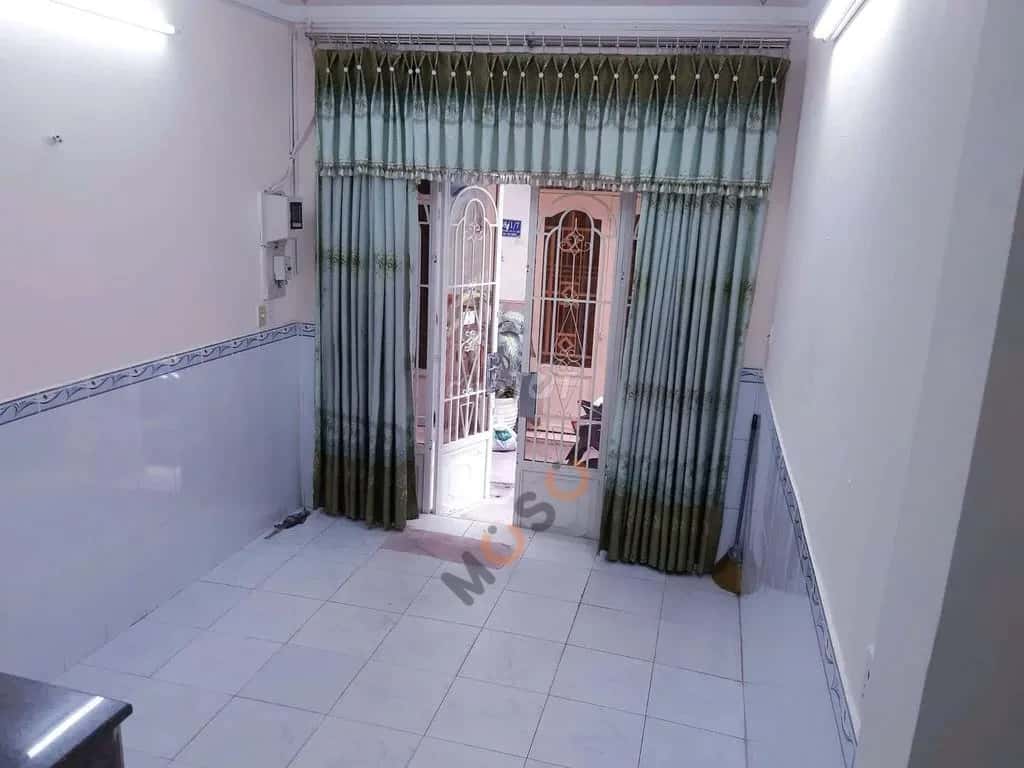 Cho thuê nhà hẻm Nguyễn Duy Cung Gò Vấp, Ho Chi Minh – 2 phòng ngủ, giá 5.5 triệu — Hình 2 Cho thuê nhà hẻm Nguyễn Duy Cung Gò Vấp, Ho Chi Minh – 2 phòng ngủ, giá 5.5 triệu — Hình 2