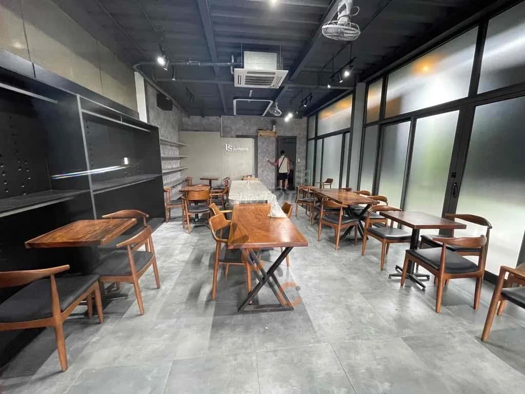 Cho thuê nhà mặt tiền Hoa Khanh, Da Nang – giá 12 triệu — Hình 2 Cho thuê nhà mặt tiền Hoa Khanh, Da Nang – giá 12 triệu — Hình 2