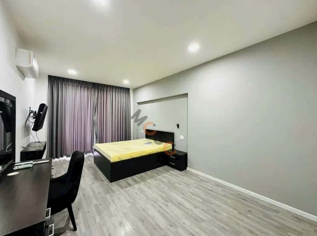 Cho thuê nhà mặt tiền Nguyễ̃n Thị Thập Quận 7, TP.HCM – 5 phòng ngủ, giá 30 triệu — Hình 3 Cho thuê nhà mặt tiền Nguyễ̃n Thị Thập Quận 7, TP.HCM – 5 phòng ngủ, giá 30 triệu — Hình 3
