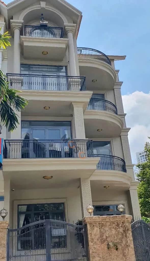 Cho thuê nhà hẻm Đường Nguyễn Xí Quận Bình Thạnh, TP.HCM – 6 phòng ngủ, giá 30 triệu Cho thuê nhà hẻm Đường Nguyễn Xí Quận Bình Thạnh, TP.HCM – 6 phòng ngủ, giá 30 triệu