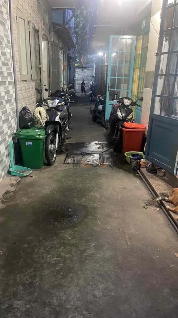 Cho thuê nhà hẻm Dương Công Khi Huyện Hóc Môn, TP.HCM – 2 phòng ngủ, giá 3.5 triệu — Hình 3 Cho thuê nhà hẻm Dương Công Khi Huyện Hóc Môn, TP.HCM – 2 phòng ngủ, giá 3.5 triệu — Hình 3