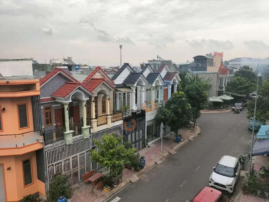 Cho thuê nhà hẻm Đường nhựa ôtô tải tránh nhau Thành phố Thuận An, Ho Chi Minh – 3 phòng ngủ, giá 7 triệu — Hình 2 Cho thuê nhà hẻm Đường nhựa ôtô tải tránh nhau Thành phố Thuận An, Ho Chi Minh – 3 phòng ngủ, giá 7 triệu — Hình 2