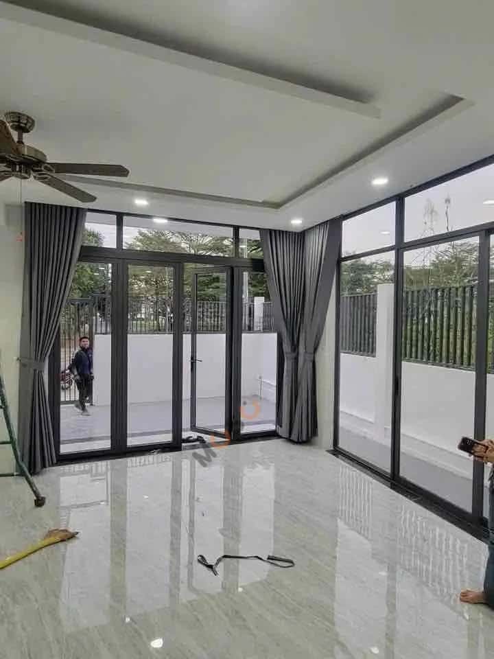 Cho thuê nhà hẻm N11 Quận 9 cũ, Ho Chi Minh – 4 phòng ngủ, giá 14 triệu — Hình 2 Cho thuê nhà hẻm N11 Quận 9 cũ, Ho Chi Minh – 4 phòng ngủ, giá 14 triệu — Hình 2