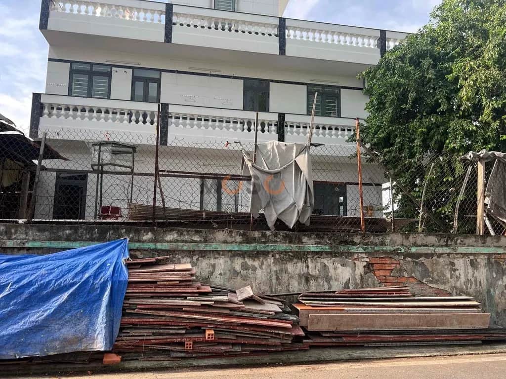 Bán đất đường lê thị hà (nay là đường ấp chánh 4) Huyện Hóc Môn, Ho Chi Minh – giá 16.5 tỷ Bán đất đường lê thị hà (nay là đường ấp chánh 4) Huyện Hóc Môn, Ho Chi Minh – giá 16.5 tỷ