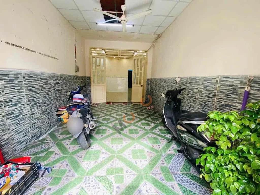 Cho thuê nhà mặt tiền Đường Trần Bá Giao Gò Vấp, TP.HCM – 4 phòng ngủ, giá 16 triệu Cho thuê nhà mặt tiền Đường Trần Bá Giao Gò Vấp, TP.HCM – 4 phòng ngủ, giá 16 triệu