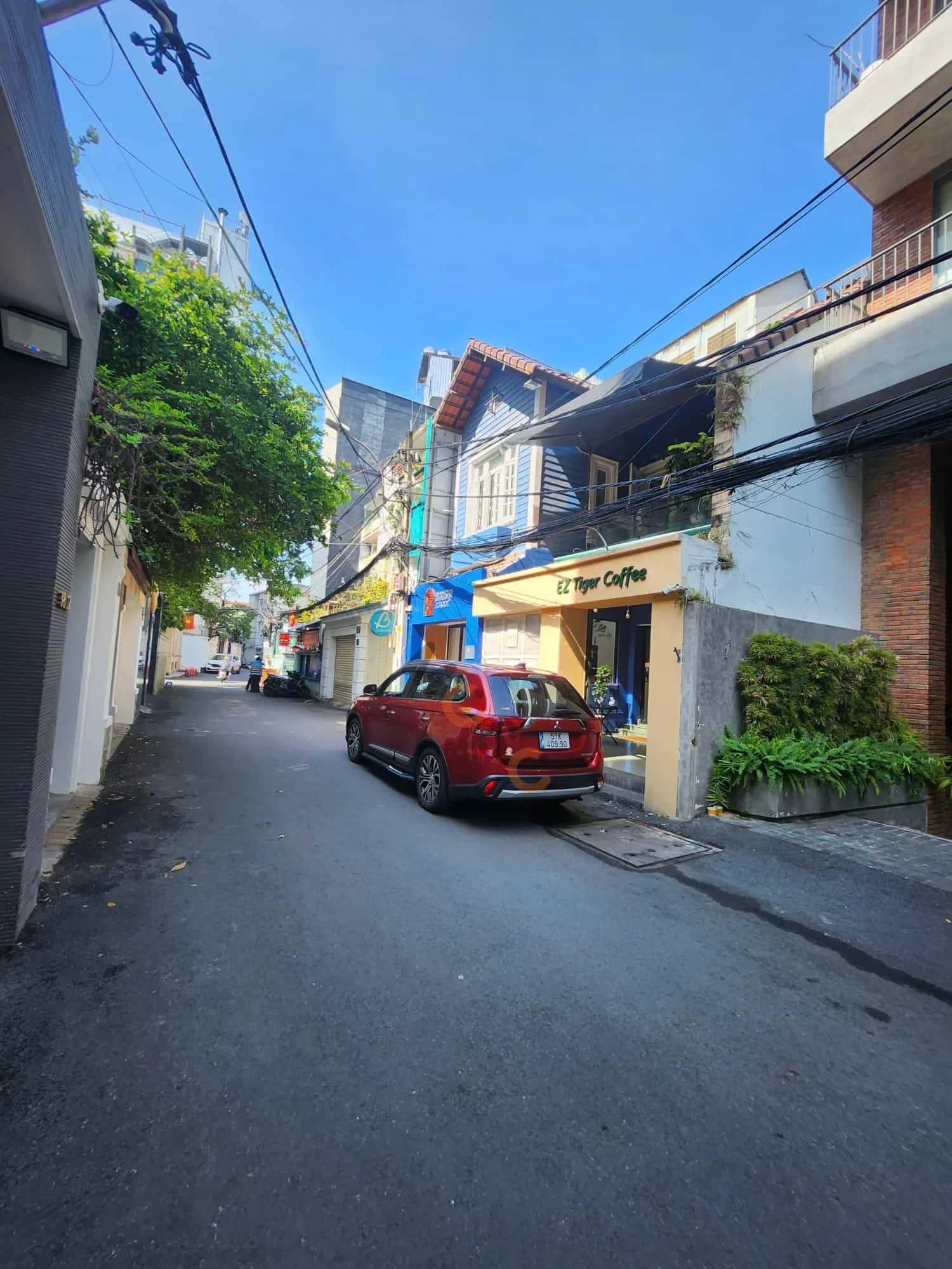 Cho thuê nhà mặt tiền Nguyễn Văn Trỗi Quận Phú Nhuận, TP.HCM – 1 phòng ngủ, giá 100 triệu — Hình 3 Cho thuê nhà mặt tiền Nguyễn Văn Trỗi Quận Phú Nhuận, TP.HCM – 1 phòng ngủ, giá 100 triệu — Hình 3