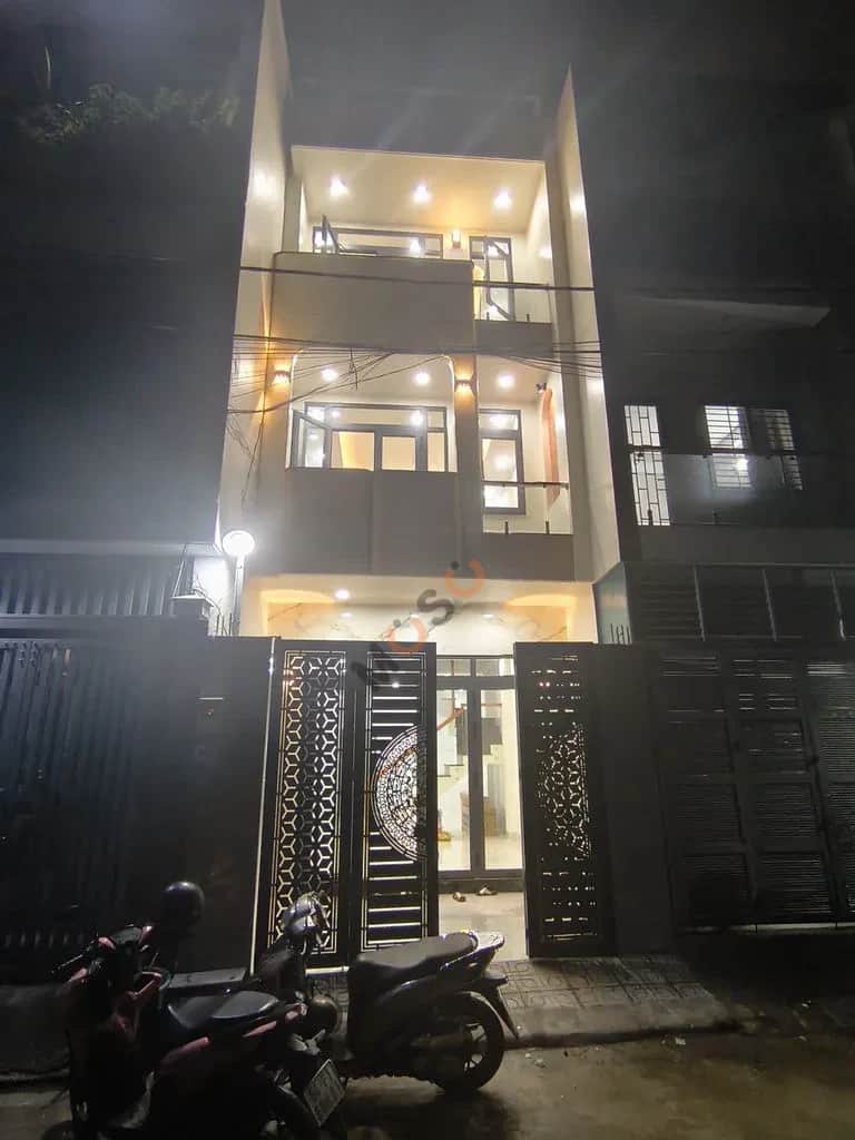 Cho thuê nhà hẻm Lò Lu Quận 9 cũ, Ho Chi Minh – 4 phòng ngủ, giá 12 triệu Cho thuê nhà hẻm Lò Lu Quận 9 cũ, Ho Chi Minh – 4 phòng ngủ, giá 12 triệu