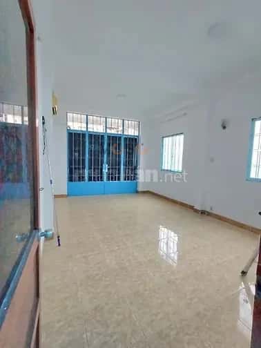 Cho thuê nhà hẻm Đường Nguyễn Kiệm Quận Phú Nhuận, TP.HCM – 4 phòng ngủ, giá 24 triệu — Hình 3 Cho thuê nhà hẻm Đường Nguyễn Kiệm Quận Phú Nhuận, TP.HCM – 4 phòng ngủ, giá 24 triệu — Hình 3