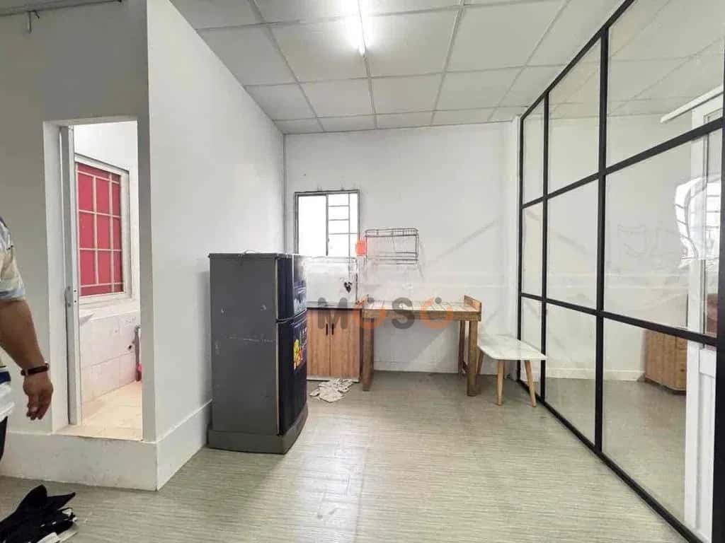 Cho thuê căn hộ dịch vụ Nguyễn Phúc Chu Quận Tân Bình, TP.HCM – 9 phòng ngủ, giá 26 triệu — Hình 2 Cho thuê căn hộ dịch vụ Nguyễn Phúc Chu Quận Tân Bình, TP.HCM – 9 phòng ngủ, giá 26 triệu — Hình 2