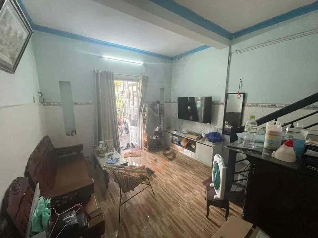 Cho thuê nhà hẻm Ích Thạnh Quận 9 cũ, TP.HCM – 2 phòng ngủ, giá 6.5 triệu — Hình 2 Cho thuê nhà hẻm Ích Thạnh Quận 9 cũ, TP.HCM – 2 phòng ngủ, giá 6.5 triệu — Hình 2