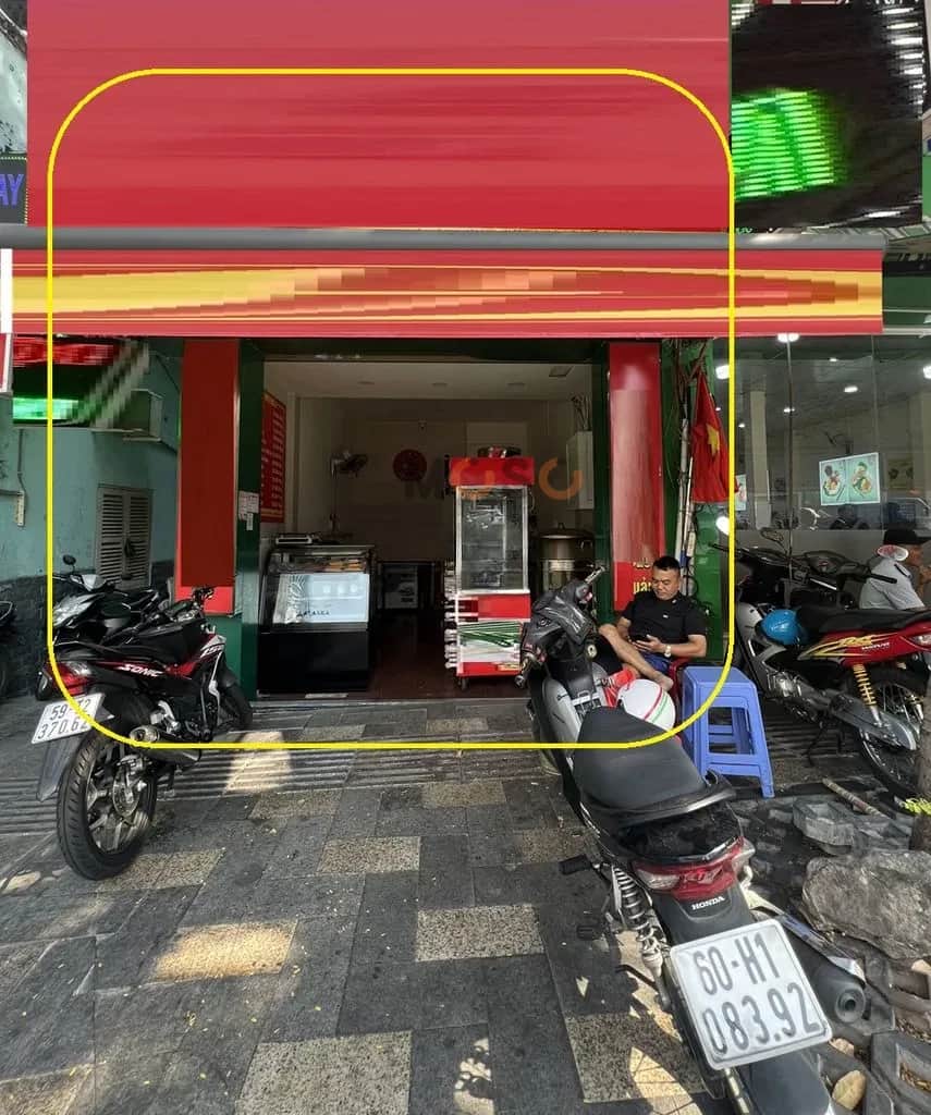 Cho thuê nhà mặt tiền Nguyễn Văn Cừ Quận 1, TP.HCM – giá 22 triệu Cho thuê nhà mặt tiền Nguyễn Văn Cừ Quận 1, TP.HCM – giá 22 triệu