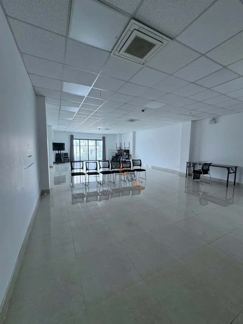 Cho thuê nhà mặt tiền Phổ Quang Quận Tân Bình, TP.HCM – 1 phòng ngủ, giá 130 triệu — Hình 2 Cho thuê nhà mặt tiền Phổ Quang Quận Tân Bình, TP.HCM – 1 phòng ngủ, giá 130 triệu — Hình 2
