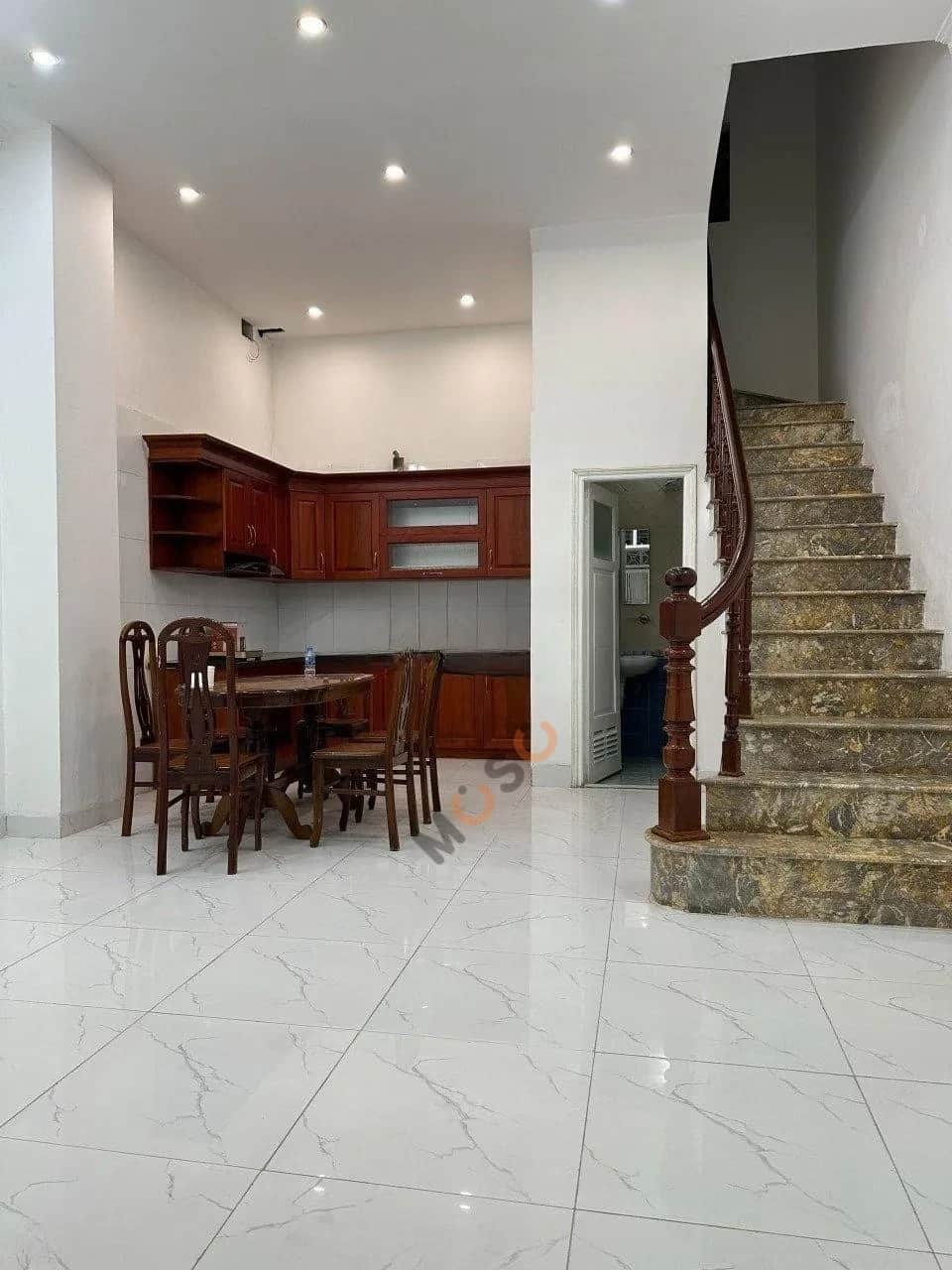Cho thuê nhà hẻm Đường Nguyễn Trãi Thanh Xuân, Hà Nội – 4 phòng ngủ, giá 14 triệu Cho thuê nhà hẻm Đường Nguyễn Trãi Thanh Xuân, Hà Nội – 4 phòng ngủ, giá 14 triệu