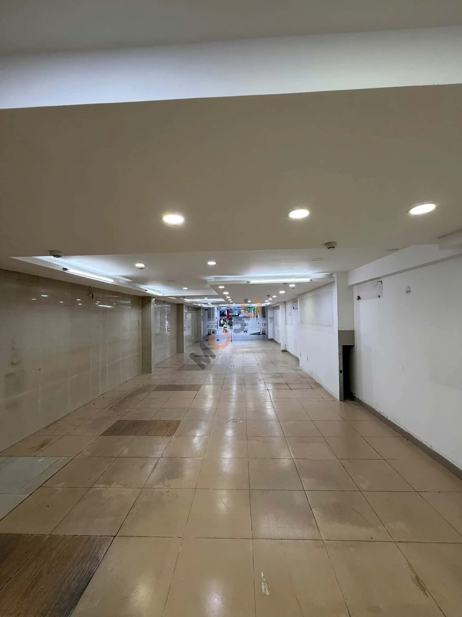 Cho thuê nhà mặt tiền Phan Đăng Lưu Quận Phú Nhuận, TP.HCM – 1 phòng ngủ, giá 70 triệu — Hình 2 Cho thuê nhà mặt tiền Phan Đăng Lưu Quận Phú Nhuận, TP.HCM – 1 phòng ngủ, giá 70 triệu — Hình 2