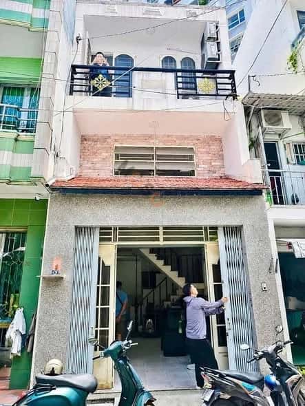 Bán nhà mặt tiền âu cơ Quận 11, TP.HCM – 3 phòng ngủ, giá 6.3 tỷ — Hình 2 Bán nhà mặt tiền âu cơ Quận 11, TP.HCM – 3 phòng ngủ, giá 6.3 tỷ — Hình 2