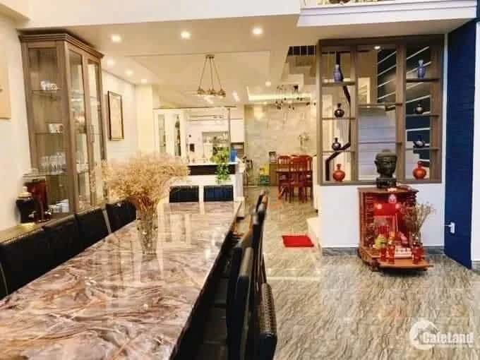 Bán nhà hẻm Nguyễn Khoái Quận 4, TP.HCM – 8 phòng ngủ, giá 11.5 tỷ — Hình 2 Bán nhà hẻm Nguyễn Khoái Quận 4, TP.HCM – 8 phòng ngủ, giá 11.5 tỷ — Hình 2