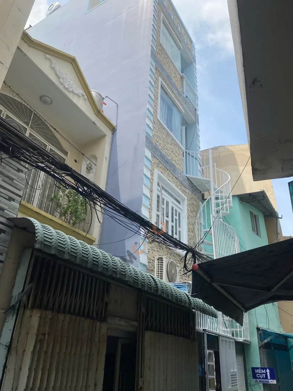 Bán nhà hẻm Tôn Thất Thuyết Quận 4, TP.HCM – 6 phòng ngủ, giá 6.9 tỷ Bán nhà hẻm Tôn Thất Thuyết Quận 4, TP.HCM – 6 phòng ngủ, giá 6.9 tỷ