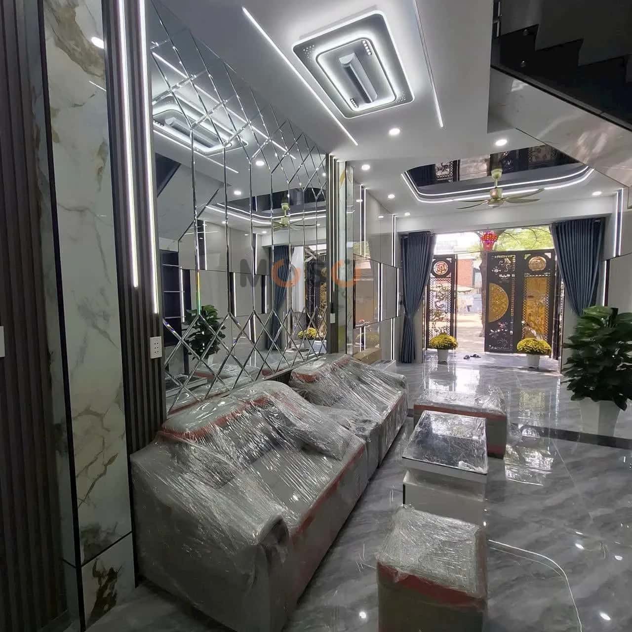 Bán nhà hẻm Khu phố Bình Phước B Thành phố Thuận An, Bình Dương – 4 phòng ngủ, giá 4.5 tỷ — Hình 2 Bán nhà hẻm Khu phố Bình Phước B Thành phố Thuận An, Bình Dương – 4 phòng ngủ, giá 4.5 tỷ — Hình 2