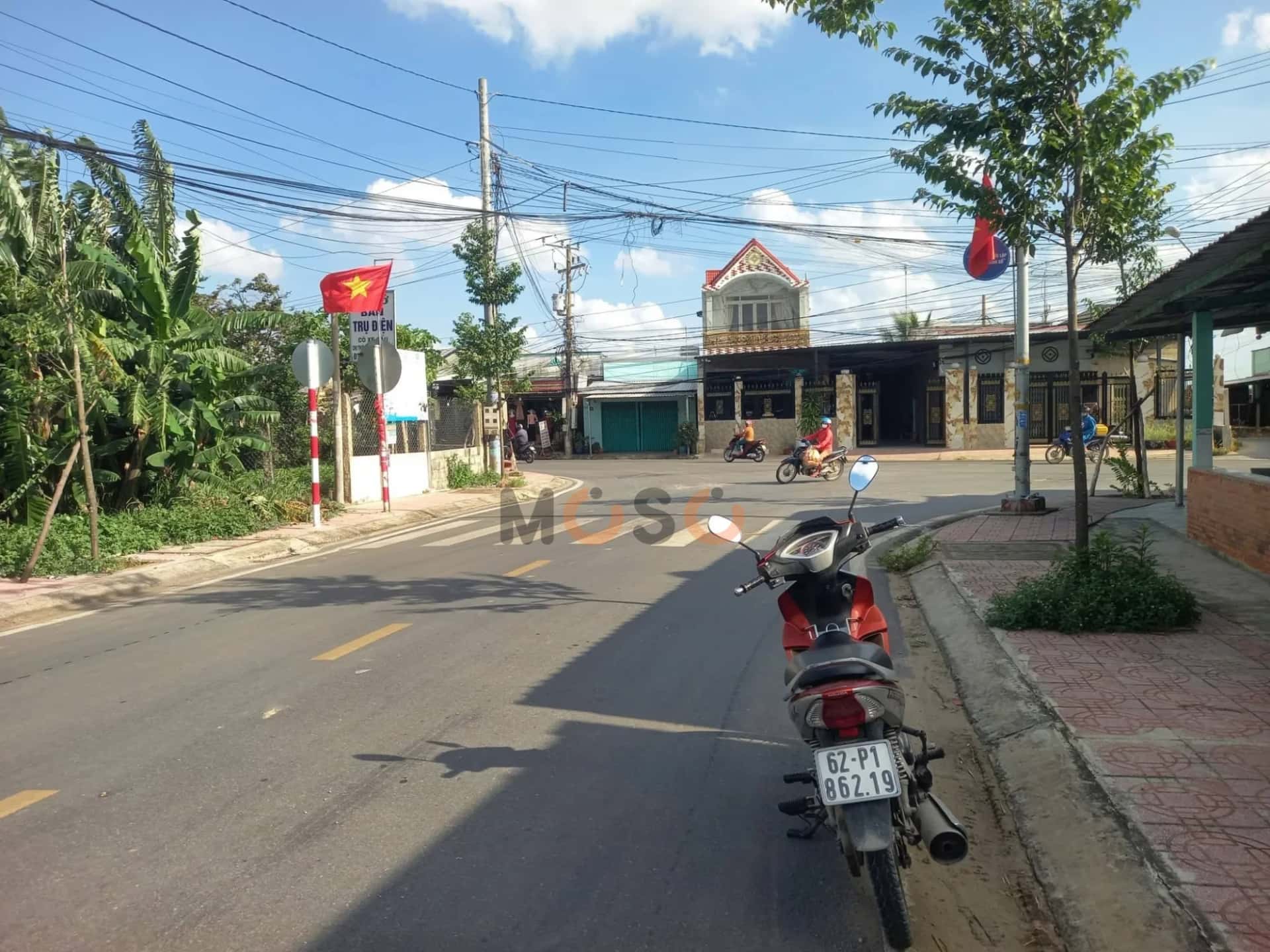 Bán đất Láng Cẩm Huyện Đức Hòa, Long An – giá 2.5 tỷ — Hình 3 Bán đất Láng Cẩm Huyện Đức Hòa, Long An – giá 2.5 tỷ — Hình 3