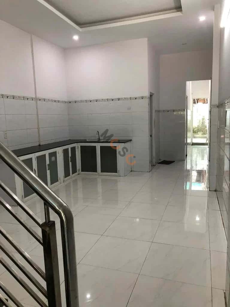 Cho thuê nhà mặt tiền Đường Số 12 Quận 9 cũ, TP.HCM – 3 phòng ngủ, giá 12 triệu — Hình 2 Cho thuê nhà mặt tiền Đường Số 12 Quận 9 cũ, TP.HCM – 3 phòng ngủ, giá 12 triệu — Hình 2