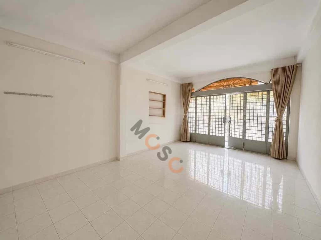 Cho thuê nhà mặt tiền Tuệ Tĩnh Quận 11, TP.HCM – 6 phòng ngủ, giá 30 triệu — Hình 2 Cho thuê nhà mặt tiền Tuệ Tĩnh Quận 11, TP.HCM – 6 phòng ngủ, giá 30 triệu — Hình 2