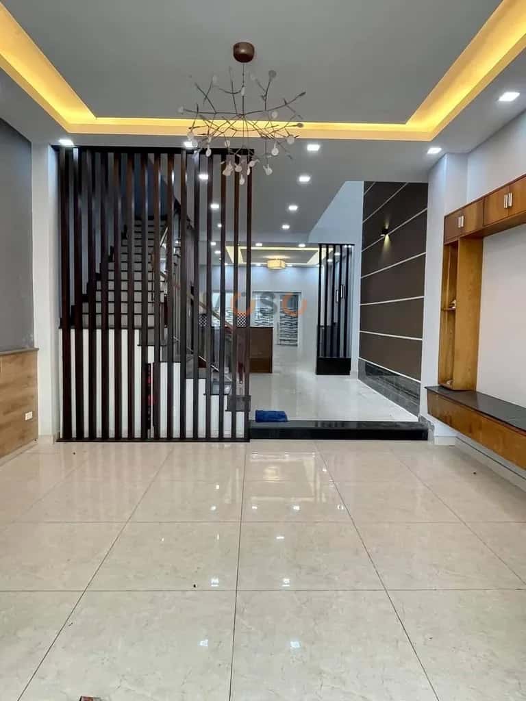 Cho thuê nhà hẻm Thoại Ngọc Hầu Quận Tân Phú, TP.HCM – 5 phòng ngủ, giá 18 triệu — Hình 2 Cho thuê nhà hẻm Thoại Ngọc Hầu Quận Tân Phú, TP.HCM – 5 phòng ngủ, giá 18 triệu — Hình 2