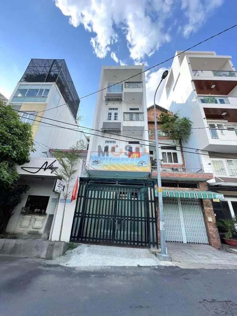 Cho thuê nhà mặt tiền Đường Tam Đảo Quận 10, TP.HCM – 6 phòng ngủ, giá 35 triệu Cho thuê nhà mặt tiền Đường Tam Đảo Quận 10, TP.HCM – 6 phòng ngủ, giá 35 triệu