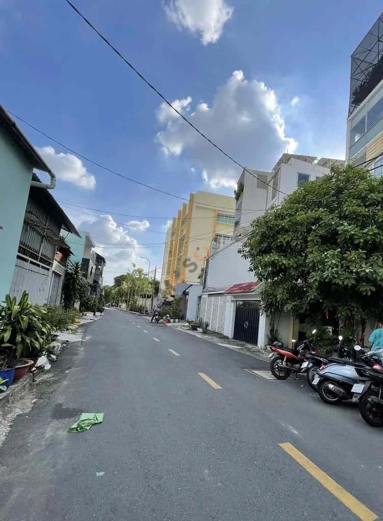 Cho thuê nhà mặt tiền Đường Tam Đảo Quận 10, TP.HCM – 6 phòng ngủ, giá 35 triệu — Hình 2 Cho thuê nhà mặt tiền Đường Tam Đảo Quận 10, TP.HCM – 6 phòng ngủ, giá 35 triệu — Hình 2