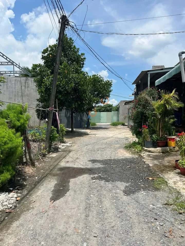 Bán đất Hẻm DT824 Huyện Đức Hòa, Long An – giá 1.4 tỷ — Hình 3 Bán đất Hẻm DT824 Huyện Đức Hòa, Long An – giá 1.4 tỷ — Hình 3