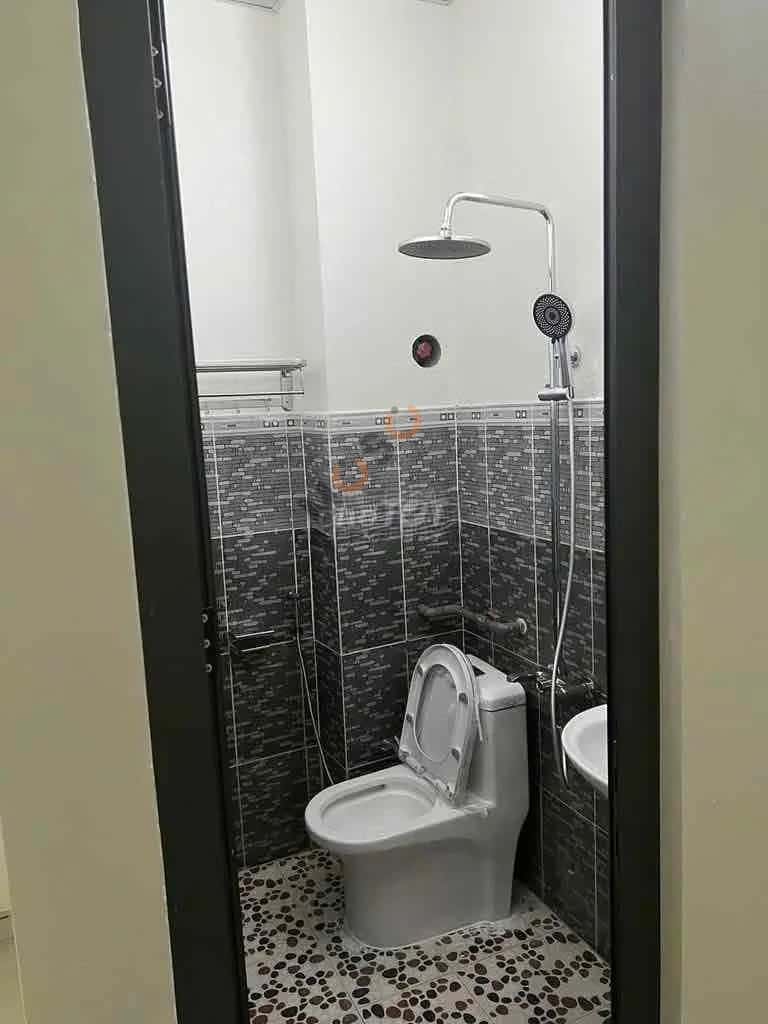 Cho thuê nhà hẻm Võ Trần Chí Quận Bình Tân, Ho Chi Minh – 10 phòng ngủ, giá 75 triệu — Hình 3 Cho thuê nhà hẻm Võ Trần Chí Quận Bình Tân, Ho Chi Minh – 10 phòng ngủ, giá 75 triệu — Hình 3