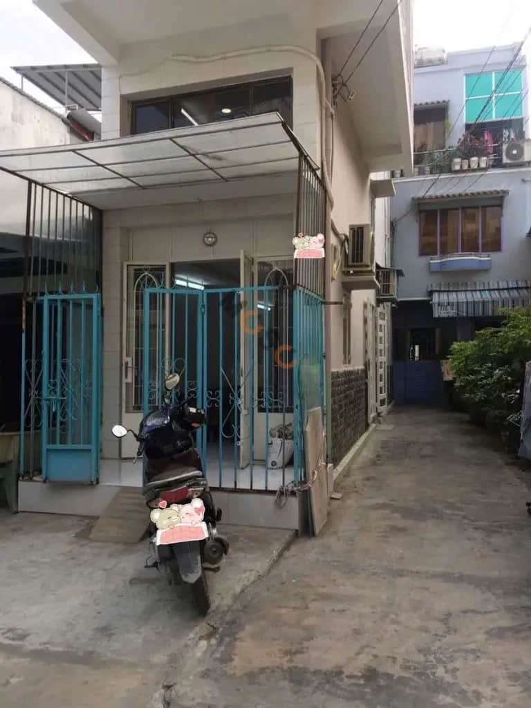 Cho thuê nhà hẻm Đường Võ Văn Kiệt Quận 1, TP.HCM – 3 phòng ngủ, giá 12 triệu Cho thuê nhà hẻm Đường Võ Văn Kiệt Quận 1, TP.HCM – 3 phòng ngủ, giá 12 triệu