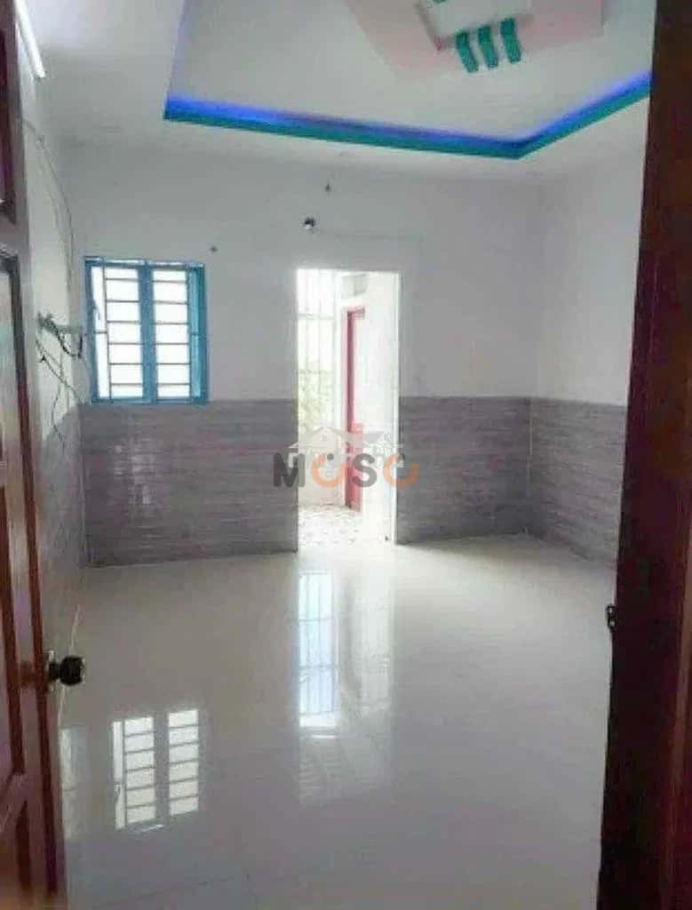 Cho thuê nhà hẻm Ấp Chiến Lược Bình Tân, TP.HCM – 3 phòng ngủ, giá 12 triệu — Hình 3 Cho thuê nhà hẻm Ấp Chiến Lược Bình Tân, TP.HCM – 3 phòng ngủ, giá 12 triệu — Hình 3