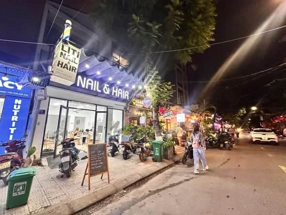 Bán nhà mặt tiền Ngô Thì Sỹ Quận Ngũ Hành Sơn, TP. Đà Nẵng – 3 phòng ngủ, giá 29.8 tỷ Bán nhà mặt tiền Ngô Thì Sỹ Quận Ngũ Hành Sơn, TP. Đà Nẵng – 3 phòng ngủ, giá 29.8 tỷ