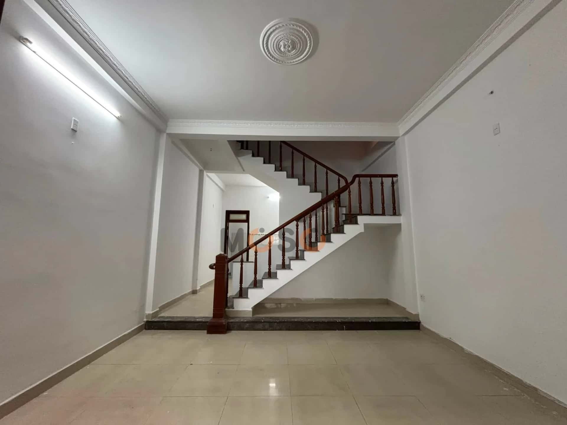 Bán nhà mặt tiền Trần Đình Tri Quận Liên Chiểu, TP. Đà Nẵng – 3 phòng ngủ, giá 8.9 tỷ — Hình 2 Bán nhà mặt tiền Trần Đình Tri Quận Liên Chiểu, TP. Đà Nẵng – 3 phòng ngủ, giá 8.9 tỷ — Hình 2