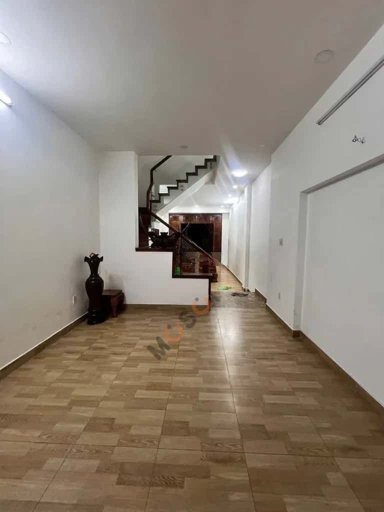 Cho thuê nhà hẻm Nhất Chi Mai Quận Tân Bình, TP.HCM – 4 phòng ngủ, giá 20 triệu — Hình 3 Cho thuê nhà hẻm Nhất Chi Mai Quận Tân Bình, TP.HCM – 4 phòng ngủ, giá 20 triệu — Hình 3