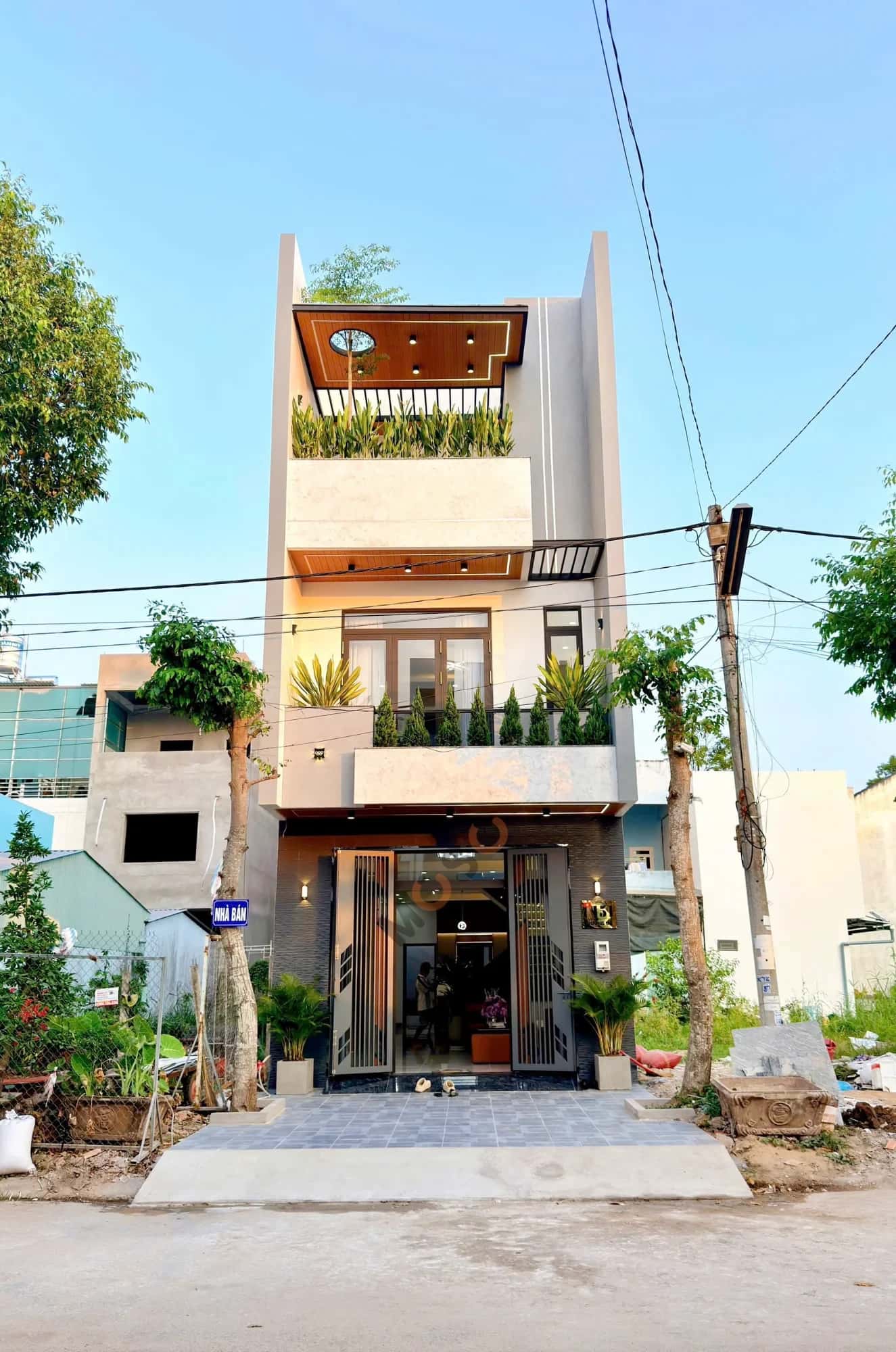 Bán nhà mặt tiền đường D7 KDC Hồng Loan Quận Cái Răng, TP. Cần Thơ – 3 phòng ngủ, giá 6 tỷ — Hình 2 Bán nhà mặt tiền đường D7 KDC Hồng Loan Quận Cái Răng, TP. Cần Thơ – 3 phòng ngủ, giá 6 tỷ — Hình 2