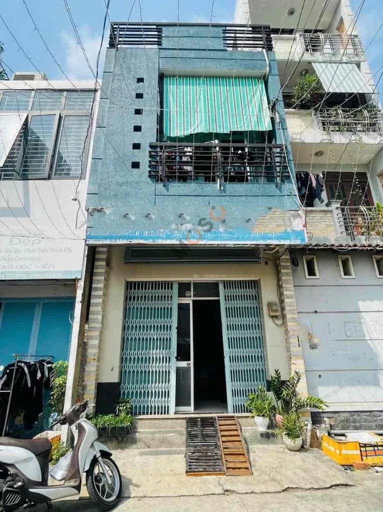 Cho thuê nhà hẻm Tân Hương Quận Tân Phú, TP.HCM – 3 phòng ngủ, giá 10.5 triệu Cho thuê nhà hẻm Tân Hương Quận Tân Phú, TP.HCM – 3 phòng ngủ, giá 10.5 triệu