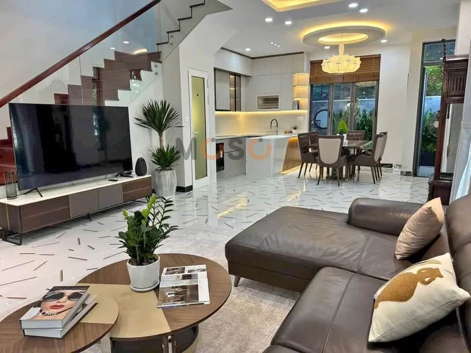 Cho thuê nhà hẻm Đường Đỗ Xuân Hợp Quận 9 cũ, TP.HCM – 4 phòng ngủ, giá 25 triệu Cho thuê nhà hẻm Đường Đỗ Xuân Hợp Quận 9 cũ, TP.HCM – 4 phòng ngủ, giá 25 triệu