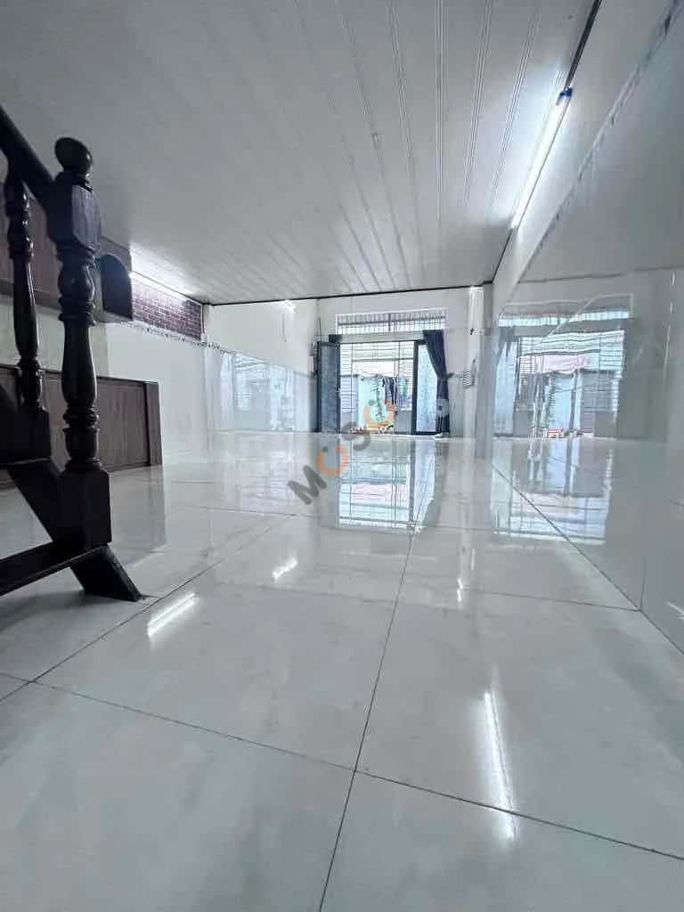 Cho thuê nhà hẻm Đường Âu Cơ Tân Phú, TP.HCM – 3 phòng ngủ, giá 10 triệu — Hình 2 Cho thuê nhà hẻm Đường Âu Cơ Tân Phú, TP.HCM – 3 phòng ngủ, giá 10 triệu — Hình 2