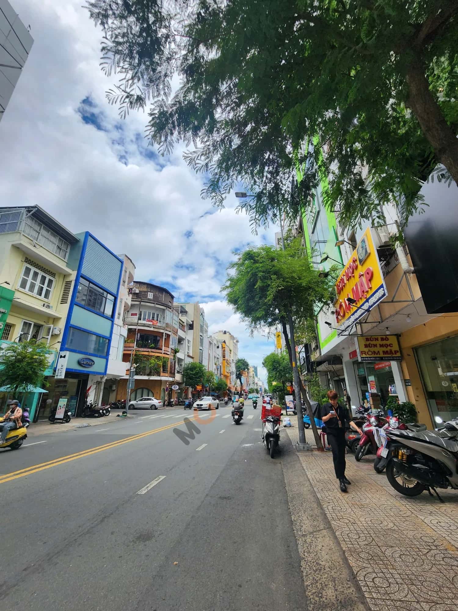 Cho thuê nhà mặt tiền Võ Văn Tần Quận 3, TP.HCM – 1 phòng ngủ, giá 200 triệu — Hình 3 Cho thuê nhà mặt tiền Võ Văn Tần Quận 3, TP.HCM – 1 phòng ngủ, giá 200 triệu — Hình 3